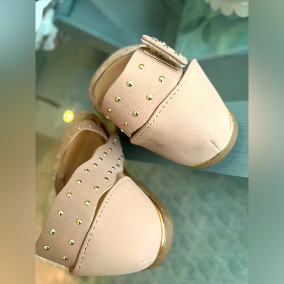 Tahari toddler sandals 9T NOWT - Picture 3 of 6